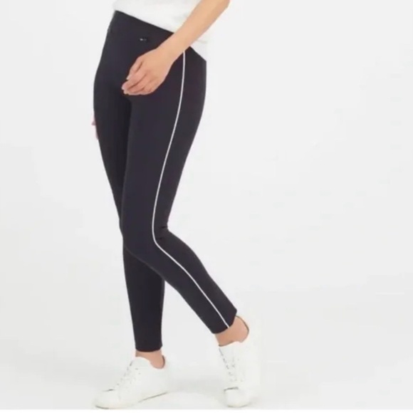 SPANX Black Ankle Pants White Side Stripe Pull-On Sz L 26” Inseam - Picture 5 of 5